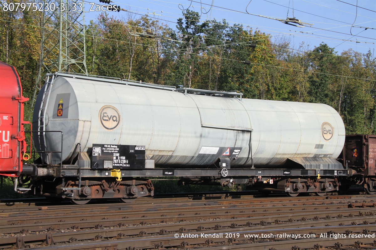 807975230-3_33_Zaces.JPG